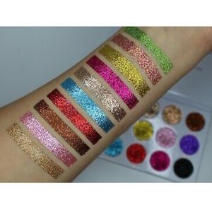 Sheree Cosmetics Born to Sparkle Volume 2